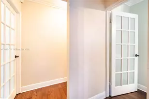 10690 NE 11th Ct, Miami Shores, FL 33138 - Photo 35