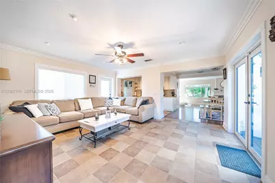 10690 NE 11th Ct, Miami Shores, FL 33138 - Photo 21
