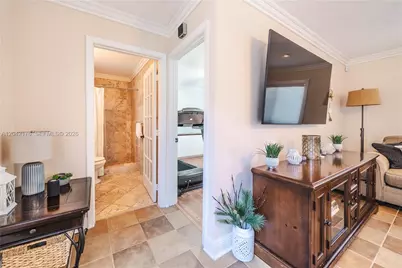 10690 NE 11th Ct, Miami Shores, FL 33138 - Photo 23