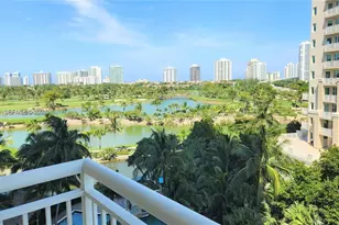 19501 W Country Club Dr, Aventura, FL 33180 - Photo 7