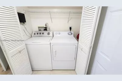 19501 W Country Club Dr #704, Aventura, FL 33180 - Photo 19