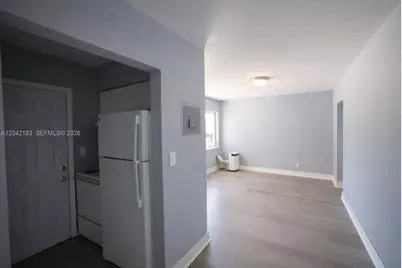 6080 W Flagler St #6, Miami, FL 33144 - Photo 3
