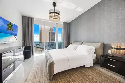 17550 Collins Ave #702, Sunny Isles Beach, FL 33160 - Photo 9