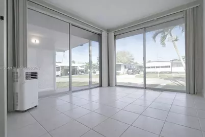 2260 SW 85th Way, Davie, FL 33324 - Photo 15