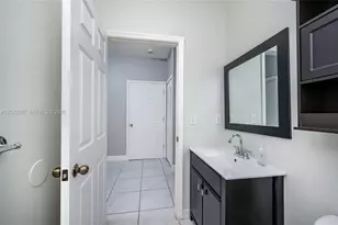 2750 NW 170th St, Miami Gardens, FL 33056 - Photo 11