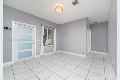 2750 NW 170th St, Miami Gardens, FL 33056 - Photo 7
