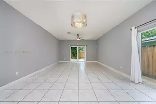 2750 NW 170th St, Miami Gardens, FL 33056 - Photo 27