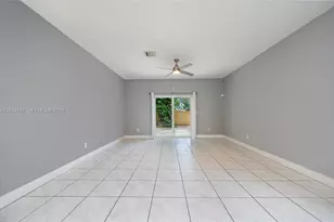 2750 NW 170th St, Miami Gardens, FL 33056 - Photo 23