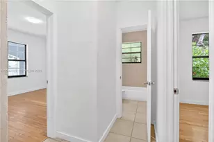 322 SW 18th Rd, Miami, FL 33129 - Photo 13