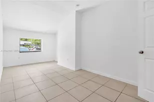 322 SW 18th Rd, Miami, FL 33129 - Photo 17