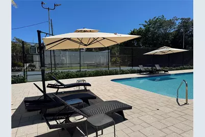 2795 NE 164th St #6, North Miami Beach, FL 33160 - Photo 23