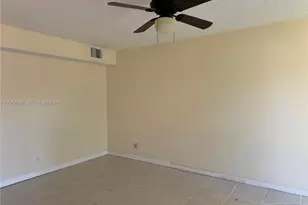 2795 NE 164th St, North Miami Beach, FL 33160 - Photo 19