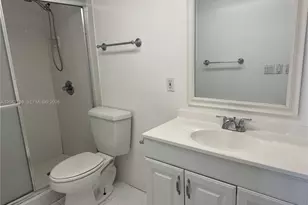 2795 NE 164th St, North Miami Beach, FL 33160 - Photo 15