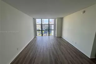 800 Parkview Dr, Hallandale Beach, FL 33009 - Photo 9
