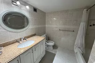 800 Parkview Dr, Hallandale Beach, FL 33009 - Photo 17