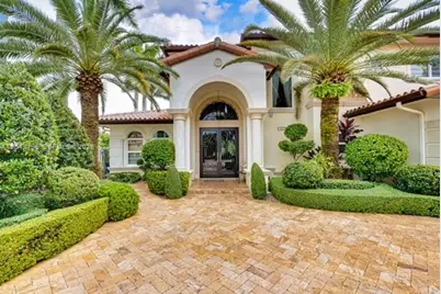 15763 NW 80th Ave, Miami Lakes, FL 33016 - Photo 9