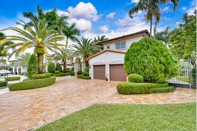 15763 NW 80th Ave, Miami Lakes, FL 33016 - Photo 5