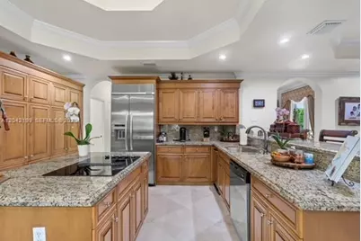 15763 NW 80th Ave, Miami Lakes, FL 33016 - Photo 15