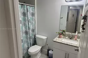 1029 NW 3rd St, Miami, FL 33128 - Photo 5