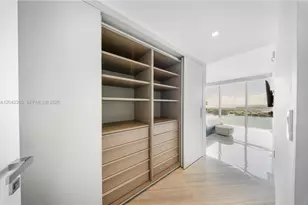 450 Alton Rd, Miami Beach, FL 33139 - Photo 29