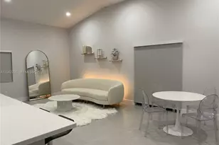 313 NE 169th St, North Miami Beach, FL 33162 - Photo 9