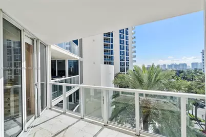 19333 Collins Ave #703, Sunny Isles Beach, FL 33160 - Photo 31