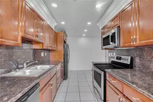 7491 SW 10th Ct, North Lauderdale, FL 33068 - Photo 5