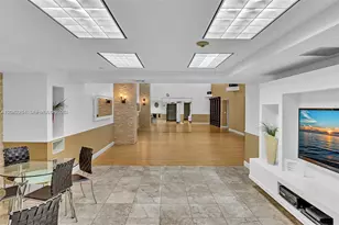 17201 Collins Ave+den, Sunny Isles Beach, FL 33160 - Photo 35