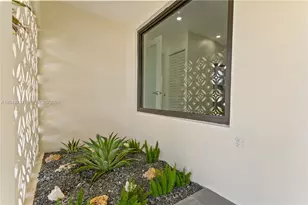 2431 Sabal Palm Dr, Miramar, FL 33023 - Photo 15