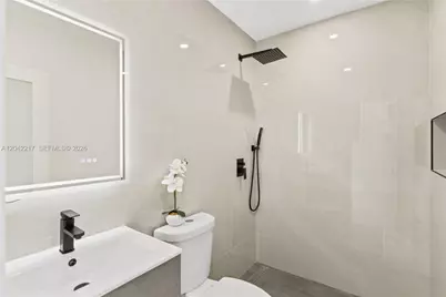 2431 Sabal Palm Dr, Miramar, FL 33023 - Photo 31