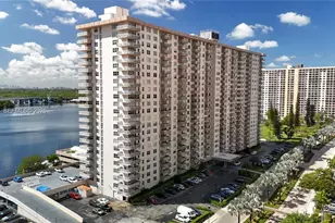250 174th St, Sunny Isles Beach, FL 33160 - Photo 41