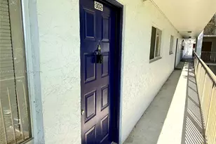 8560 N Sherman Cir, Miramar, FL 33025 - Photo 17
