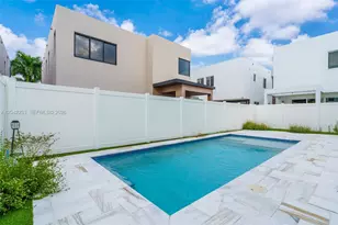 7533 NW 98th Ct, Doral, FL 33178 - Photo 35