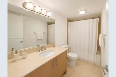 10275 Collins Ave #431, Bal Harbour, FL 33154 - Photo 11