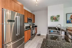 1300 Ponce De Leon Blvd, Coral Gables, FL 33134 - Photo 5