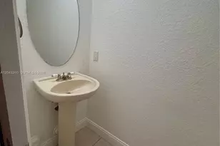 8810 W Flagler St, Miami, FL 33174 - Photo 17