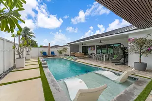 12772 SW 209th St, Miami, FL 33177 - Photo 13