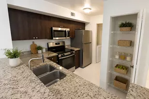 11177 SW 8th St, Pembroke Pines, FL 33025 - Photo 5