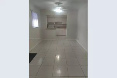 844 SW 10th St #3, Hallandale Beach, FL 33009 - Photo 3
