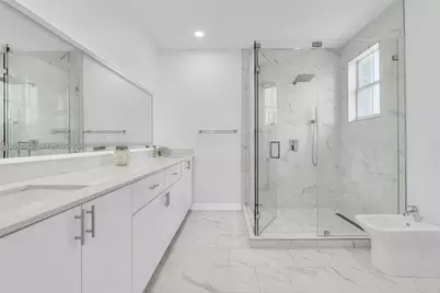 5570 NW 107th Ave #916, Doral, FL 33178 - Photo 29