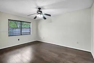 681 Thornridge Ave, Davie, FL 33325 - Photo 17