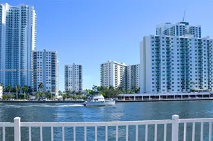 1000 Parkview Dr, Hallandale Beach, FL 33009 - Photo 19
