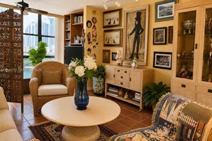 1000 Parkview Dr, Hallandale Beach, FL 33009 - Photo 9