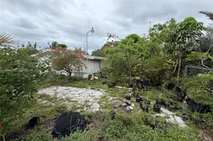 16225 NE 2nd Ave, Miami, FL 33162 - Photo 5