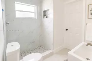 9602 NW 80th Pl, Tamarac, FL 33321 - Photo 17