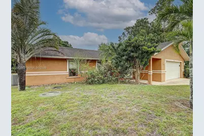 1925 SE Floresta Dr, Port Saint Lucie, FL 34983 - Photo 3