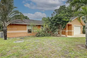 1925 SE Floresta Dr, Port Saint Lucie, FL 34983 - Photo 3