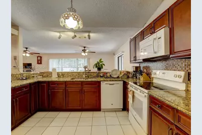 1925 SE Floresta Dr, Port Saint Lucie, FL 34983 - Photo 11