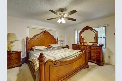 1925 SE Floresta Dr, Port Saint Lucie, FL 34983 - Photo 23