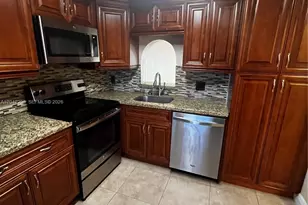 7830 NW 33rd St, Davie, FL 33024 - Photo 7